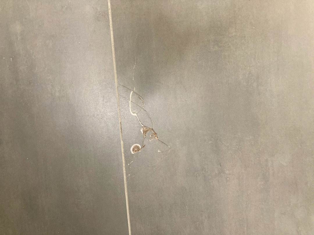 瓷砖烂了怎么修复好(瓷砖烂了怎么修复好呢)